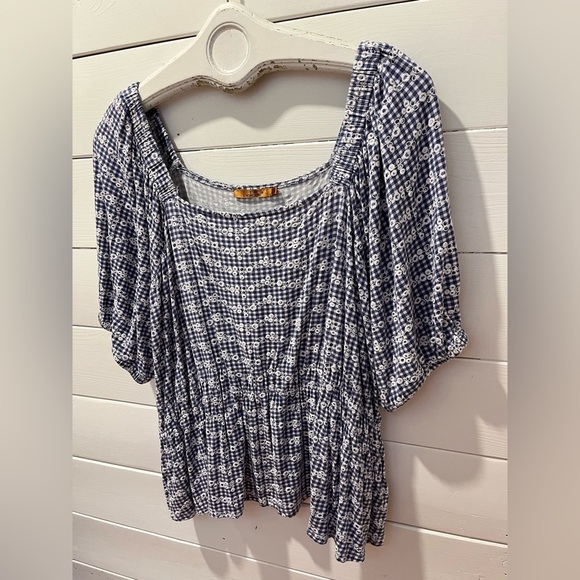 BELLDINI – Blue Gingham Embroidered Peasant Top – Size 3X - Picture 6 of 8